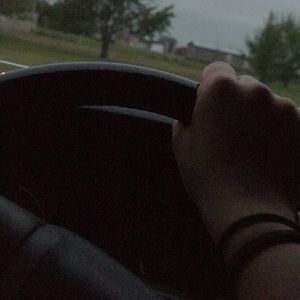 Meet your Posher, Daniela